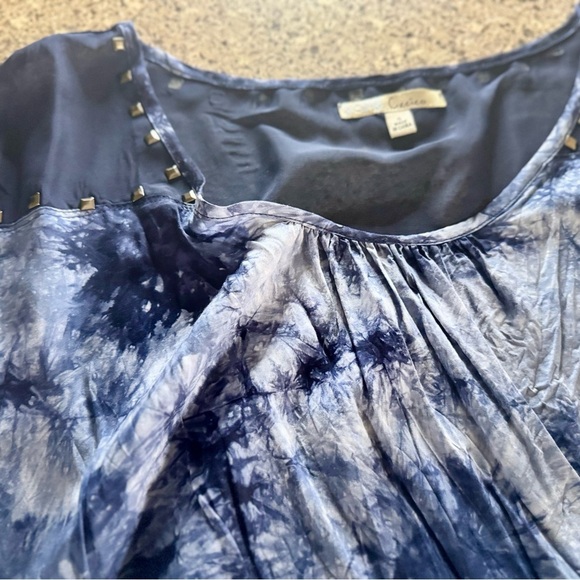 Tie-Dye Blue Sheer Oversized Blouse with Studded Accents - Size S ⭐✨ - Picture 3 of 12